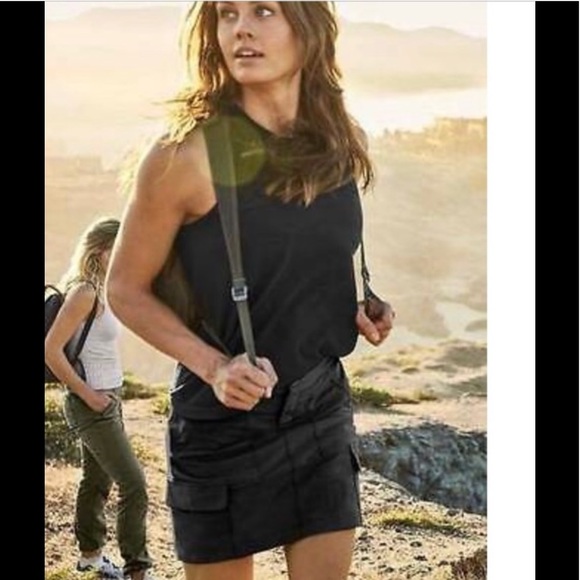 Athleta Pants - Athleta Trekkie Skort 2.0 Black Skirt Hiking Size 6
